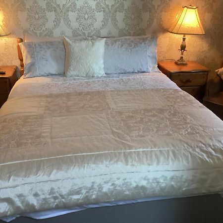The Old School House B&B Ballinskelligs Bagian luar foto