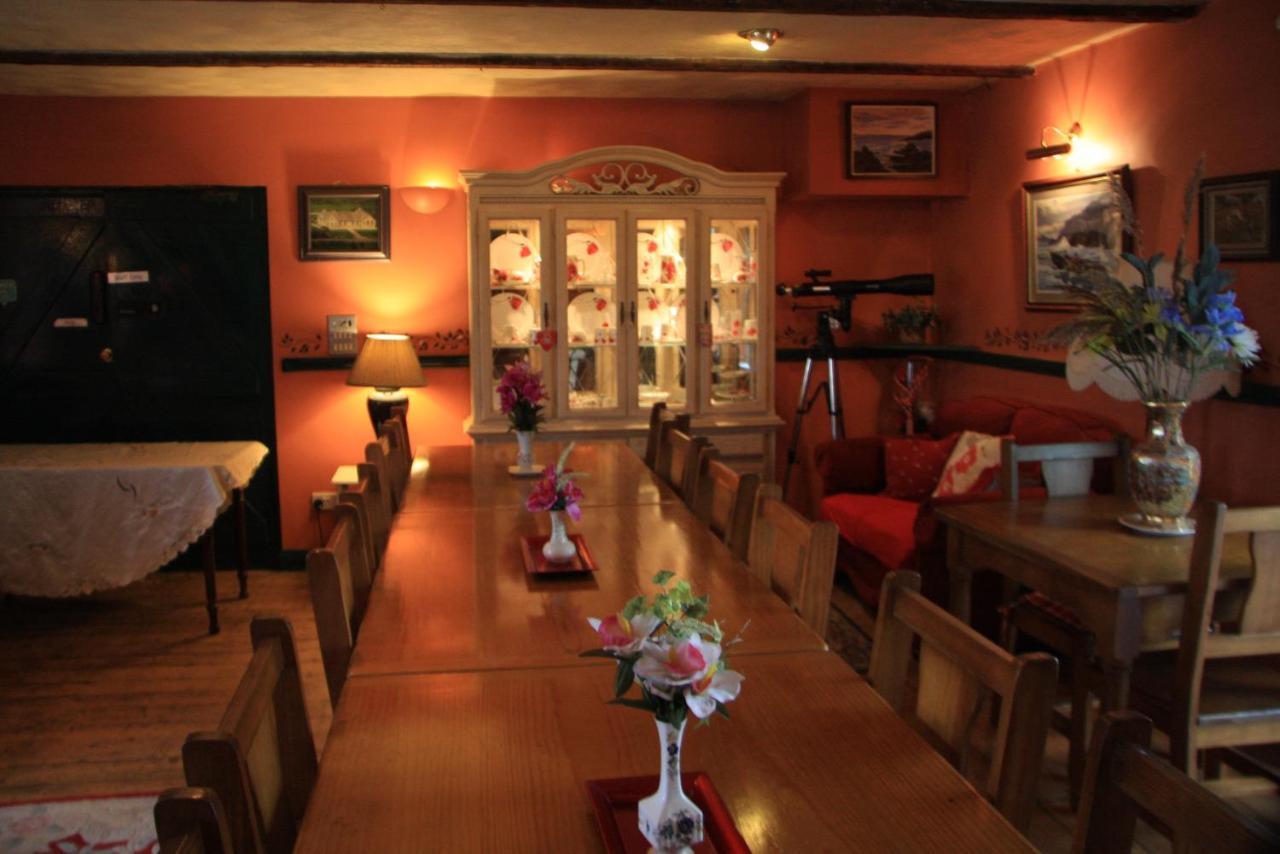 The Old School House B&B Ballinskelligs Bagian luar foto
