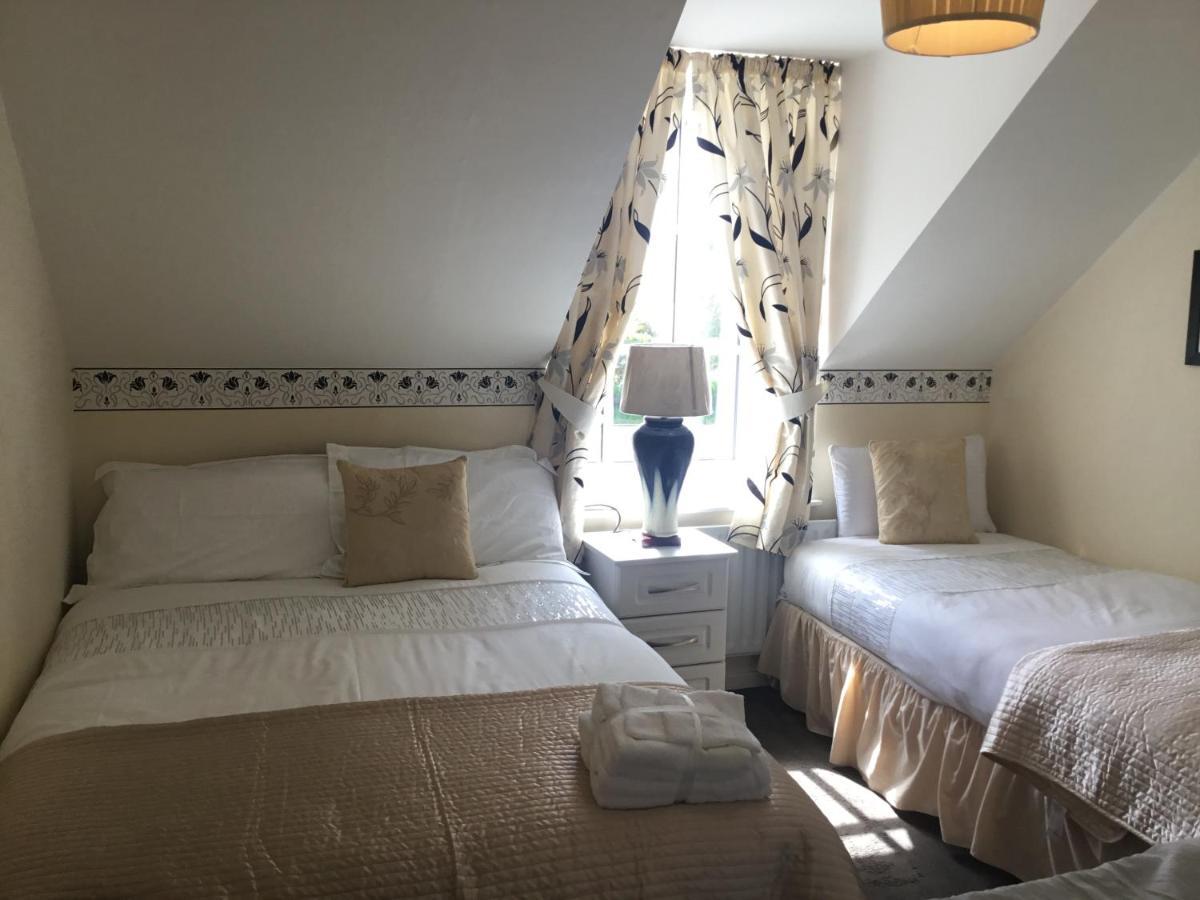 The Old School House B&B Ballinskelligs Bagian luar foto