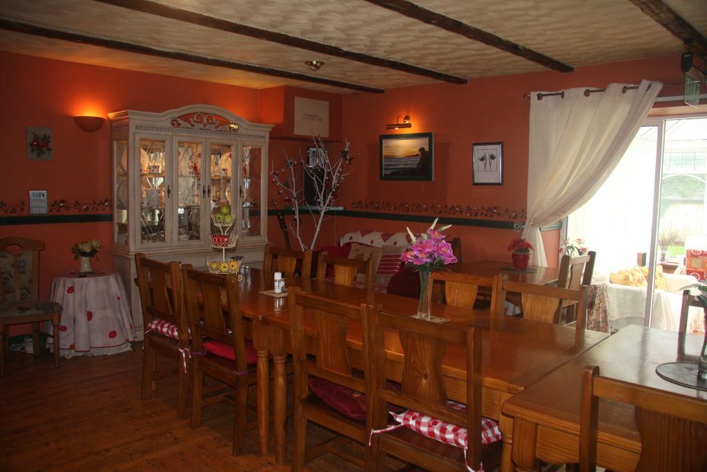 The Old School House B&B Ballinskelligs Bagian luar foto