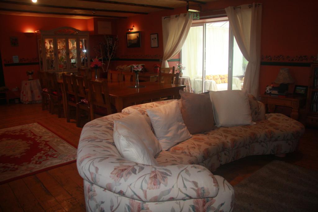The Old School House B&B Ballinskelligs Bagian luar foto