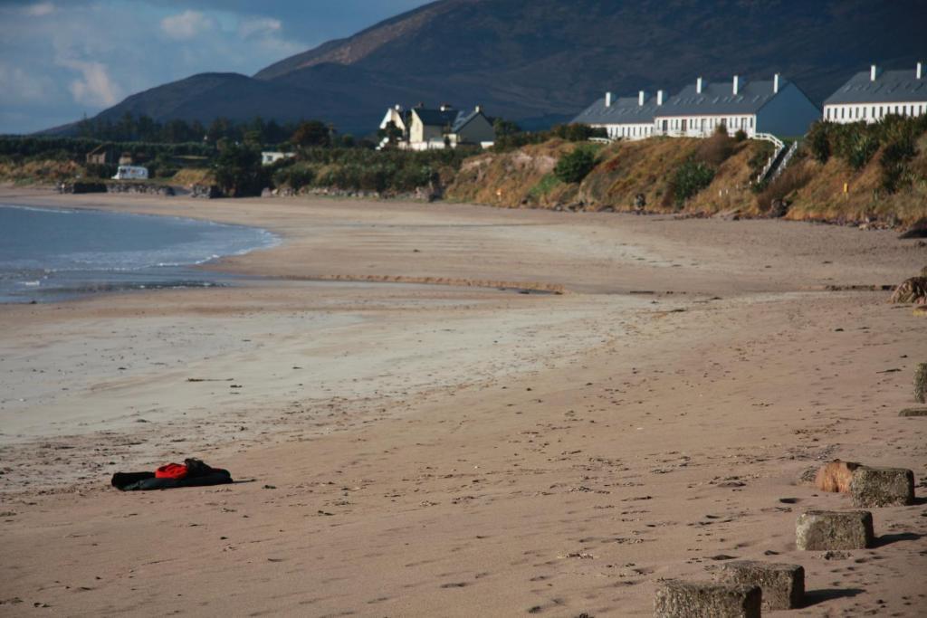 The Old School House B&B Ballinskelligs Bagian luar foto