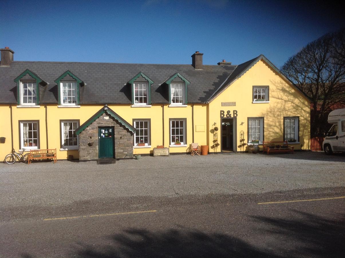 The Old School House B&B Ballinskelligs Bagian luar foto